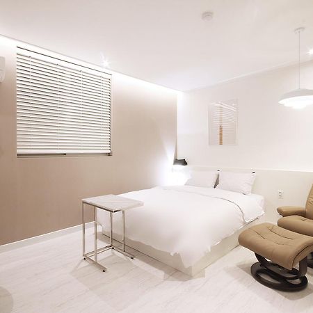 Hotel Yam Yeosu Hakdong Eksteriør billede