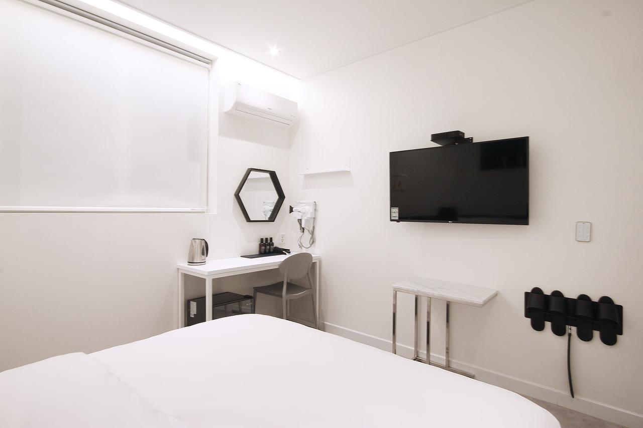 Hotel Yam Yeosu Hakdong Eksteriør billede