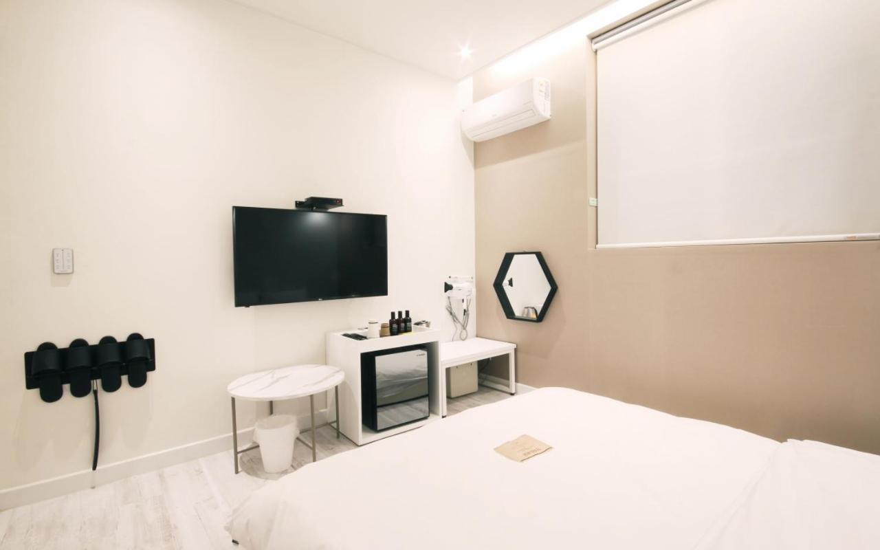 Hotel Yam Yeosu Hakdong Eksteriør billede
